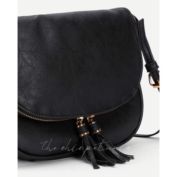 💓 Black Vegan Leather Crossbody Bag - Picture 4 of 8